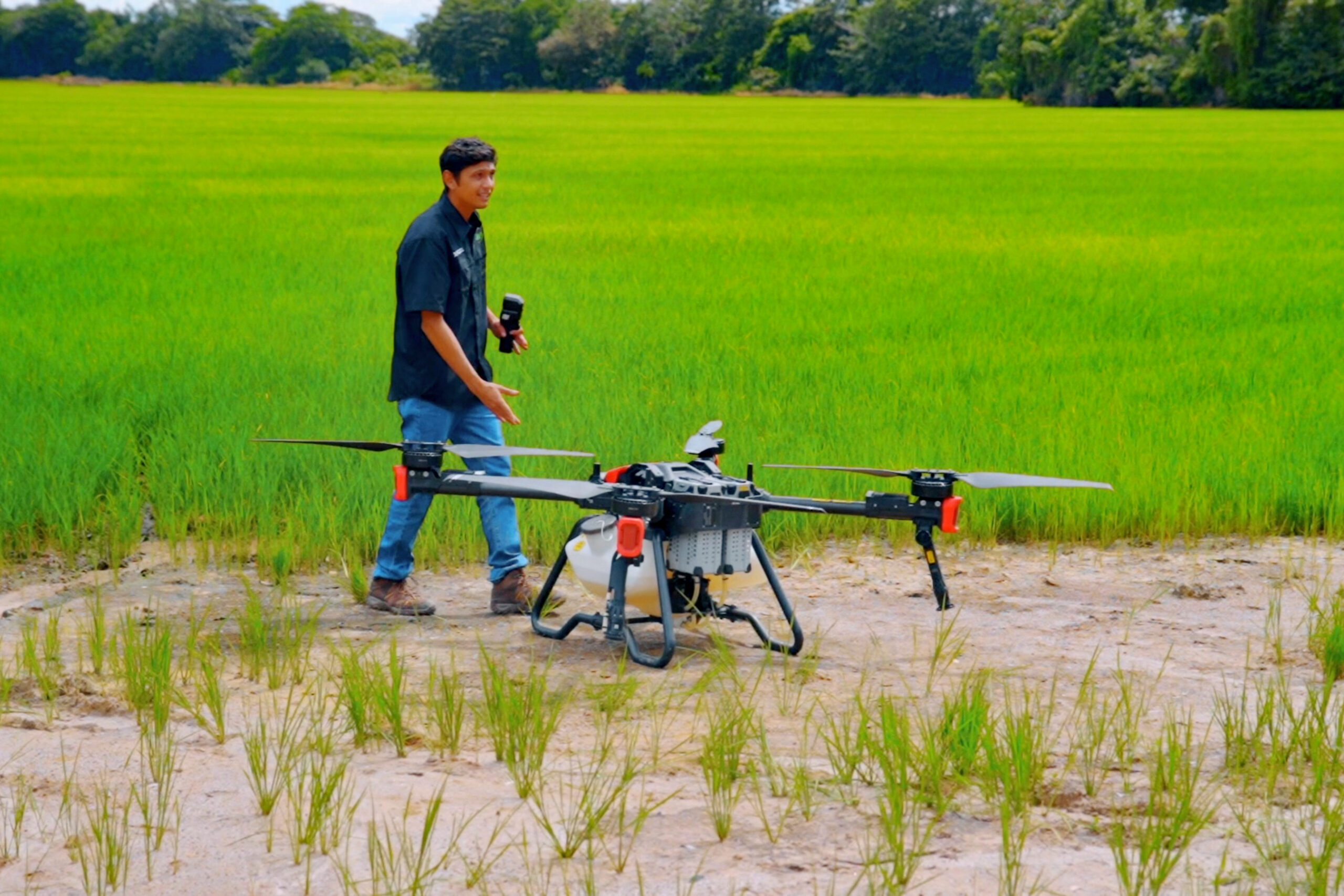 XAG Drone Supports Panama Farmers’ Shift to Cost-Saving Sustainability