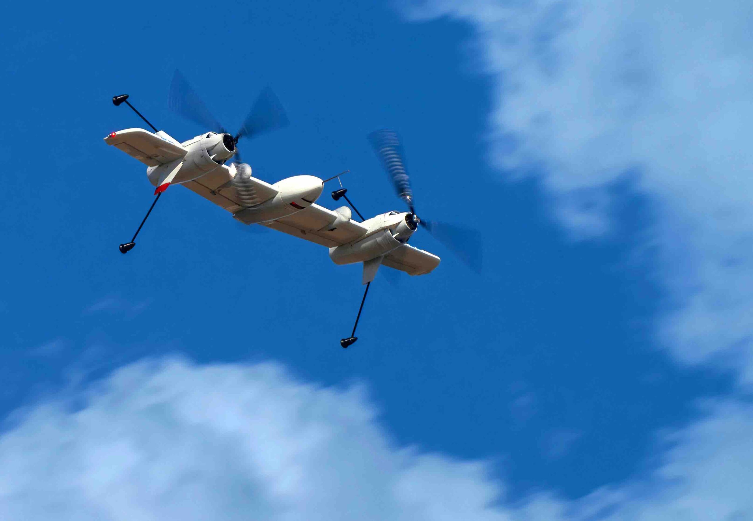 Sikorsky Successfully Flies Rotor Blown Wing UAS In Helicopter And Airplane Modes