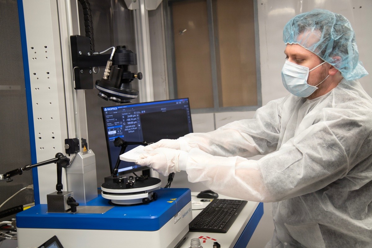 Army Optics R&D Aims To Extend UAS Reach, Cut Sensor Costs